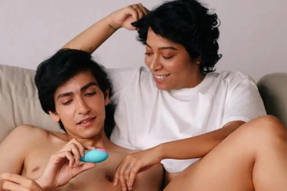 What is a Clitoral Stimulator? And How does it work? (Expert Advice) What is a Clitoral Stimulator? And How does it work? (Expert Advice)