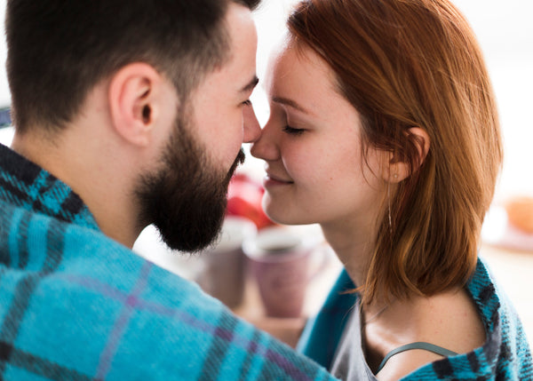 What Is French Kiss? Meaning, Techniques, Tips & Common Mistakes Explained