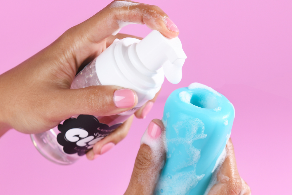Tips To Clean Male Toys | Leezu's Tips To Clean Male Toys | Leezu's