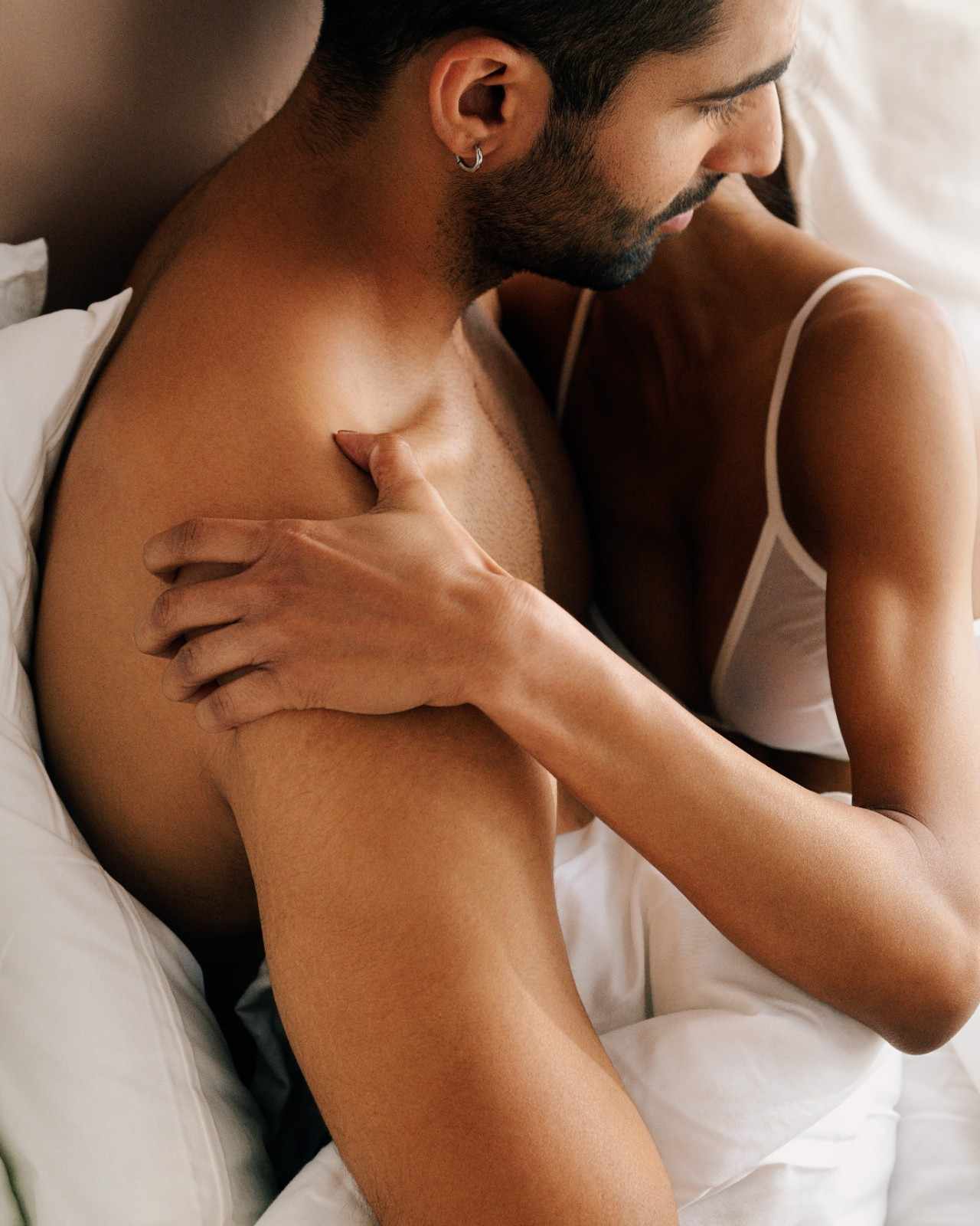 How to Give Love Bite: A Complete Beginner's Guide to Creating a Safe, Romantic, and Memorable Love Bite Leezu's